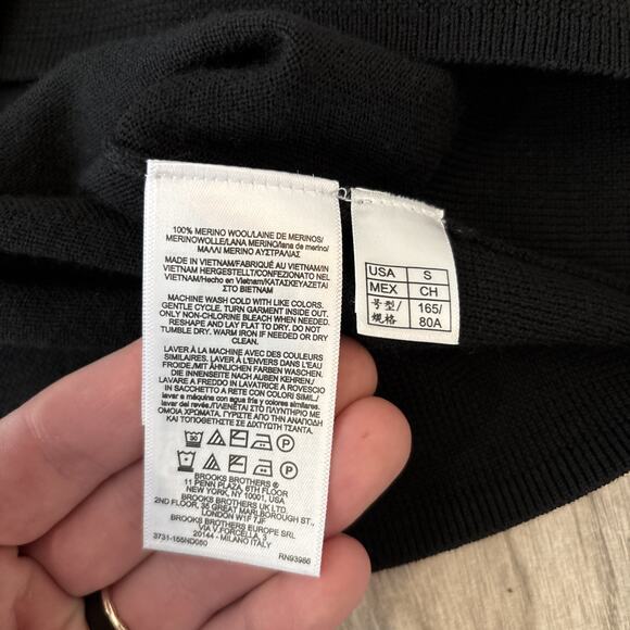 Brooks Brothers Sweater Sz Small Merino Wool Cardigan Button Front Preppy Black - Picture 8 of 8